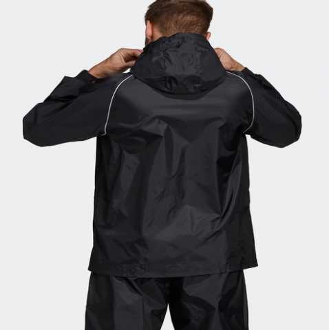 Продам: Куртка Adidas Демисезонная куртка новая