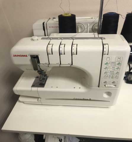 Продам: Швейная машинка Janome Cover Pro 2