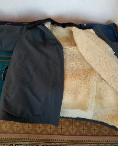 Продам: Куртка мужская на натуральном меху новая