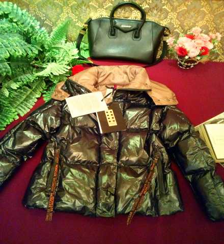 Продам: пуховая куртка Moncler. Lux