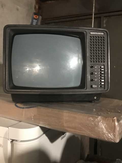 Продам: ч/б телевизор