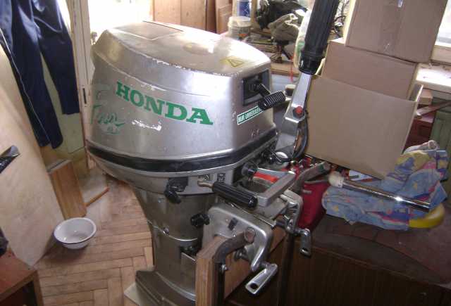 Продам: Мотор Honda-8