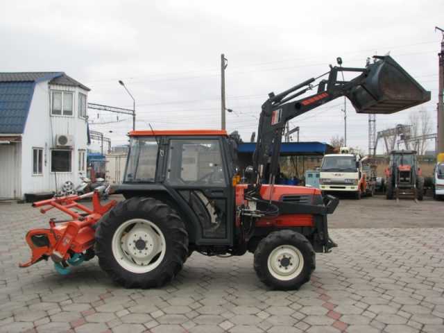Продам: Мини-трактор Kubota GL-320 FL с Кабиной