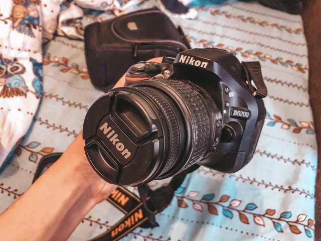 Продам: Фотоаппарат Nikon D5200