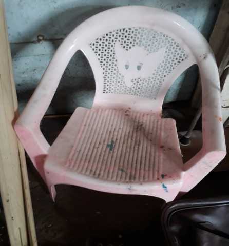 Продам: стульчик пластиковый
