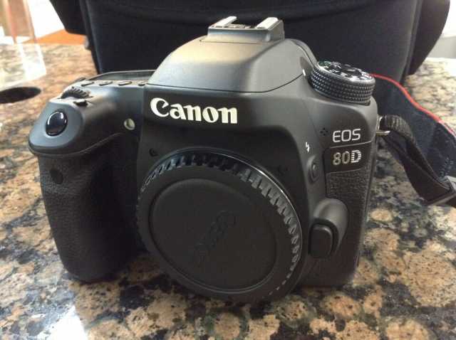 Продам: Canon 80D EOS 24.2 MP Digital Camera