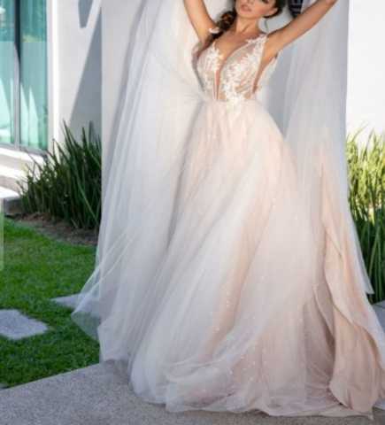 Продам: Свадебное платье бренда STREKOZA