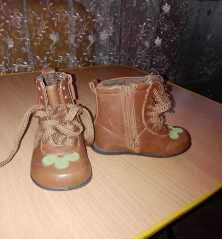 Продам: Ботинки сапожками