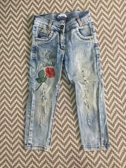Продам: джинсы детские на 3-4 годика