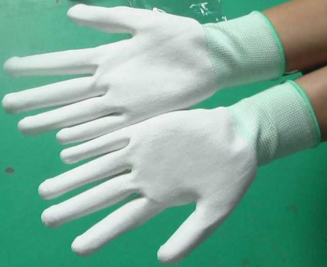 Продам: Нейлоновые перчатки с полиуретановым пок