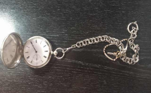 Продам: Часы карманные серебряные "Петровские"