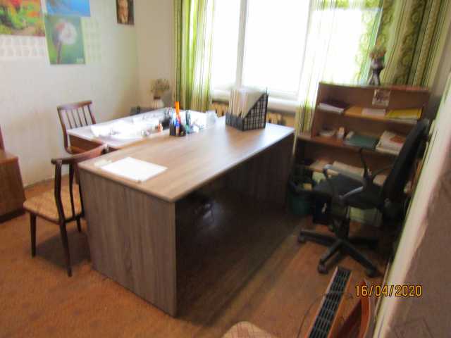 Продам: Большой письменный стол