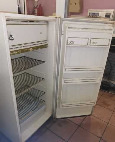 Продам: холодильник