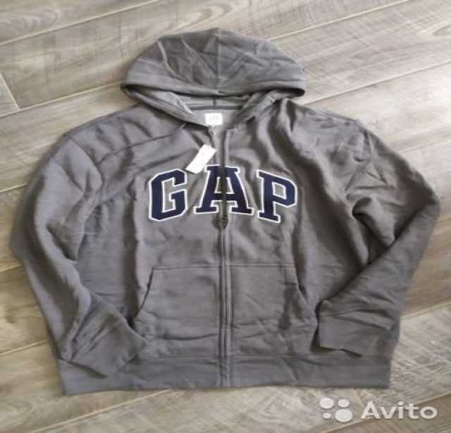 Продам: Спортивный фирменный костюм Gap