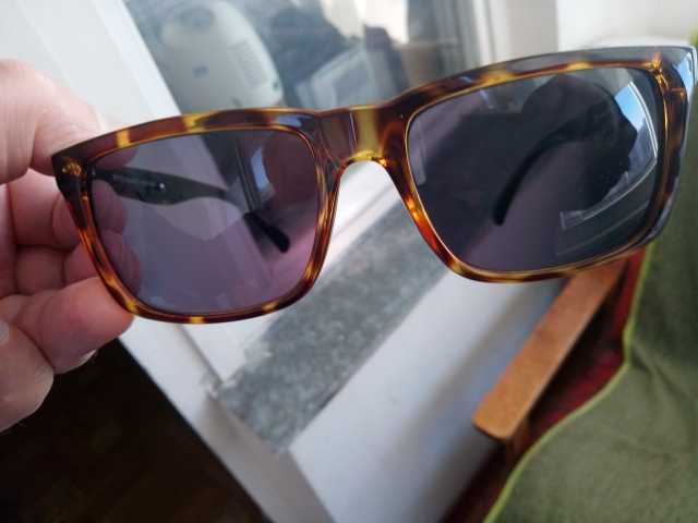 Продам: Солнцезащитные очки оптич.+2 Beach Fuce