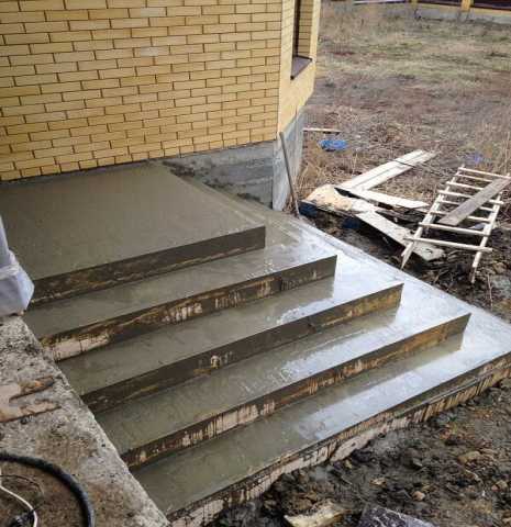 Предложение: Монолитное бетонное крыльцо в Тюмени