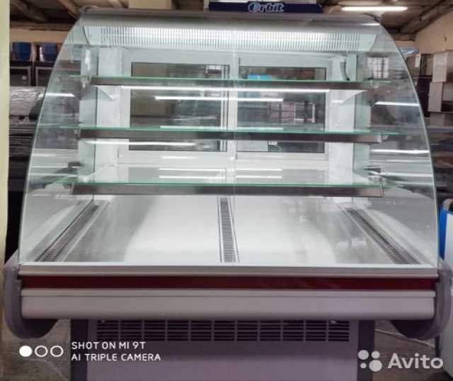Продам: Холодильная кондитерская витрина Айсберг