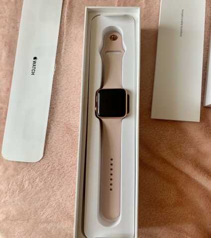 Продам: Apple watch 3 42mm розовые