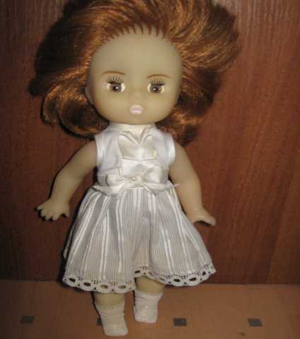 Продам: Виниловая куколка