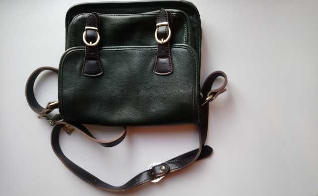 Продам: Женская сумка зелёная