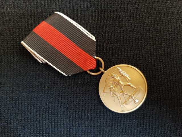Продам: Медаль Аншлюс Чехии