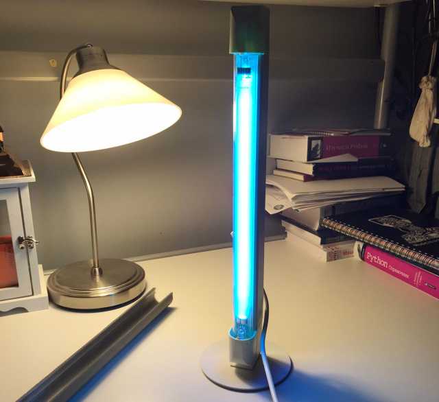 Продам: Кварцевая ультрафиолетовая лампа