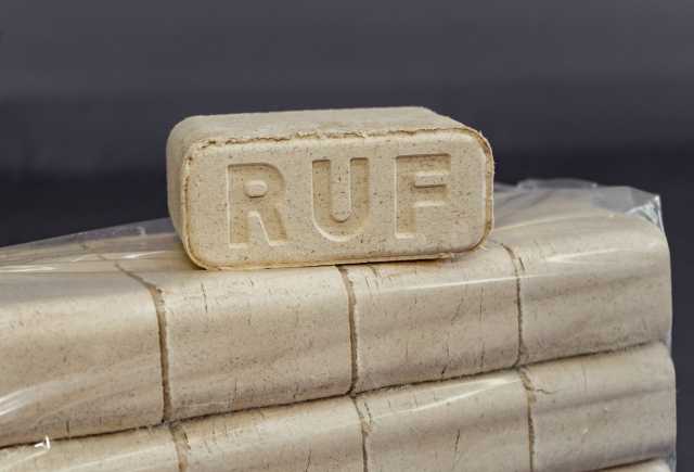 Продам: Топливные брикеты RUF