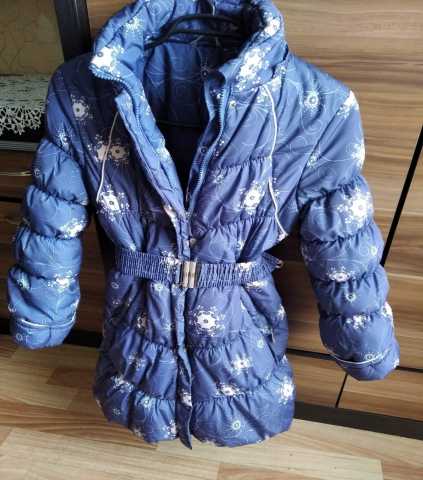 Продам: Зимние пальто для девочки