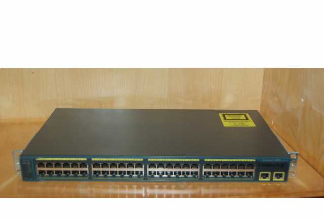 Продам: Коммутатор Cisco WS-C2960-48TT-L