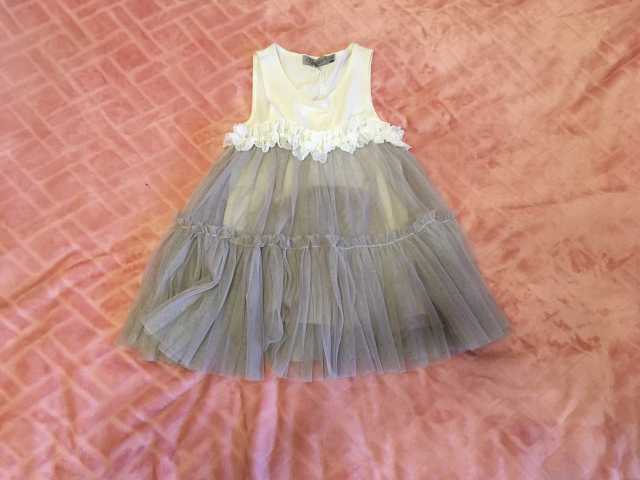 Продам: Платье для девочки