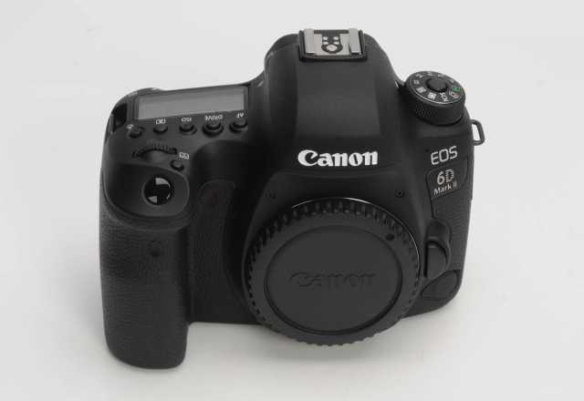 Продам: Цифровая зеркальная камера Canon EOS 6D