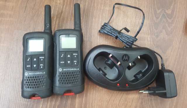 Продам: Motorola tlkr Т60