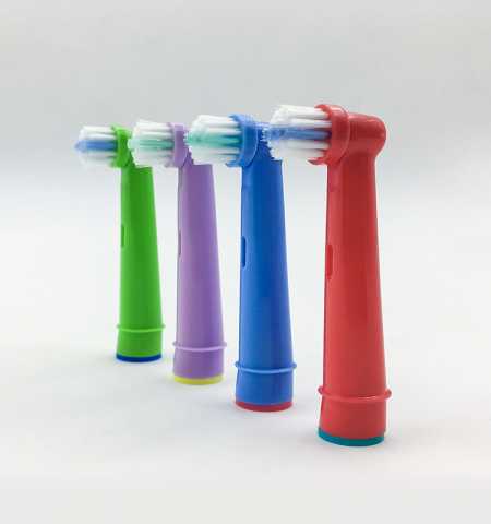 Продам: Новые насадки для зубных щёток Oral-B (B
