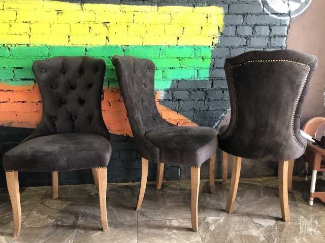 Продам: Классические стулья