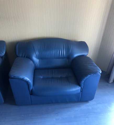 Продам: Кресло светло-синее экокожа
