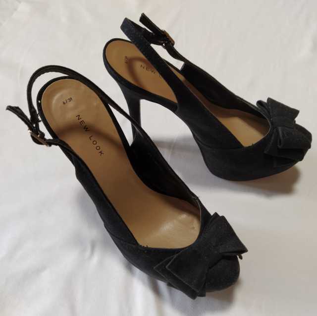Продам: Туфли замшевые черные New look, 39 разме