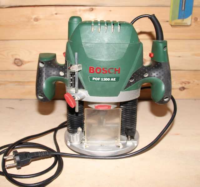 Продам: Фрезерная машина Bosch 1200. 1200 Вт