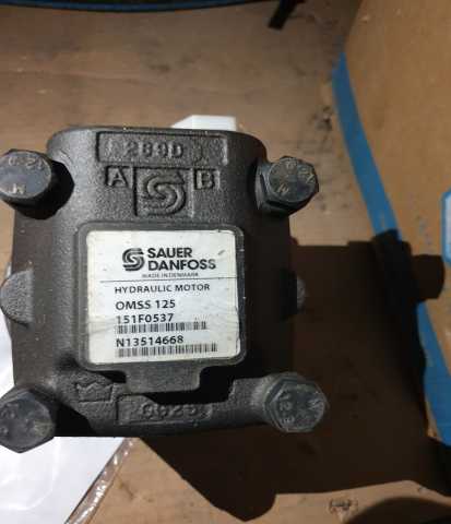 Продам: Гидромотор Sauer Danfoss OMSS125 151F053