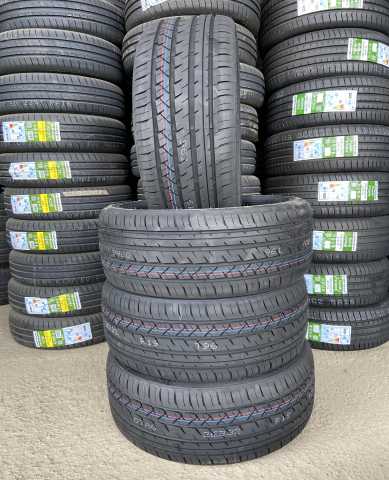 Продам: 235/40R19 GRENLANDER U08 (235 40 R19)