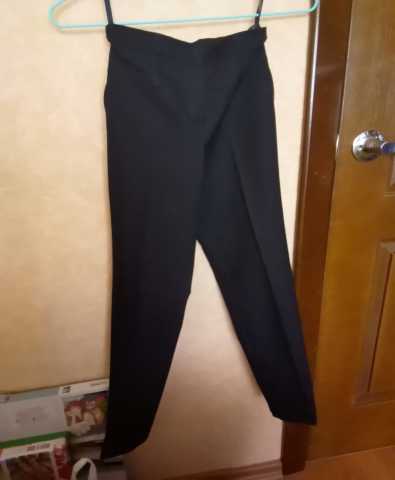 Продам: Школьная форма (брюки) для девочки