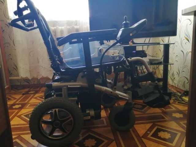 Продам: Продаю инвалидную кресло-коляску. С элек