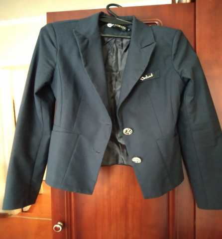 Продам: Пиджак и куртка