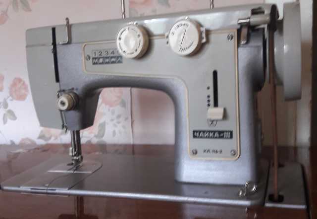 Продам: Швейная машина