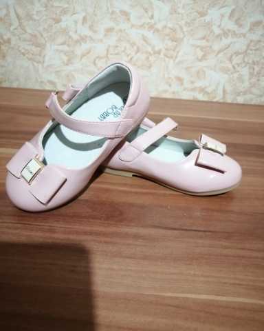 Продам: Новые туфли для девочки