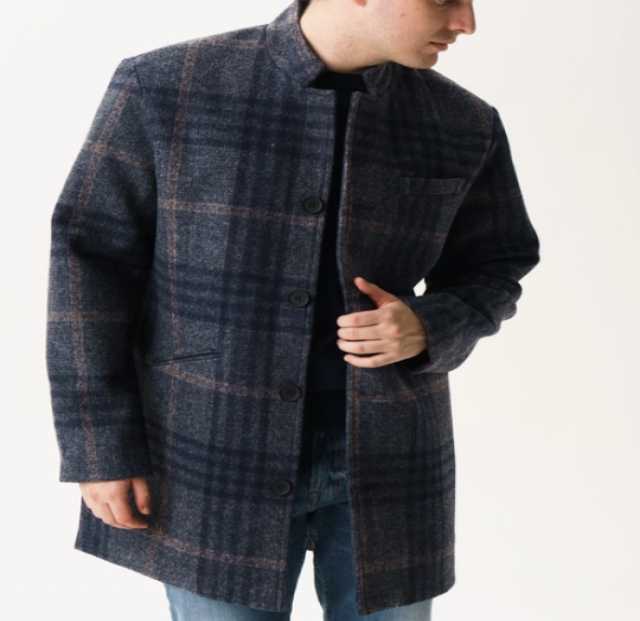 Продам: Пальто мужское, новое