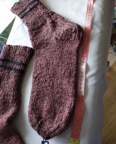 Продам: Вязанные носки ручной работы