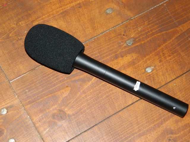 Продам: Микрофон Shure SM63LB