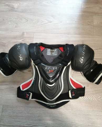 Продам: Хоккейная форма на мальчика 11-12 лет