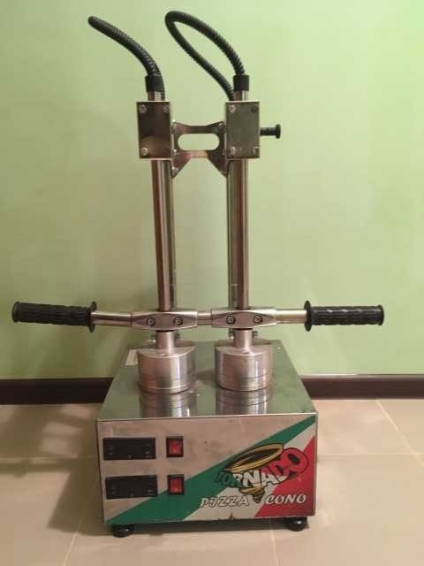 Продам: Аппарат для выпекания конусов