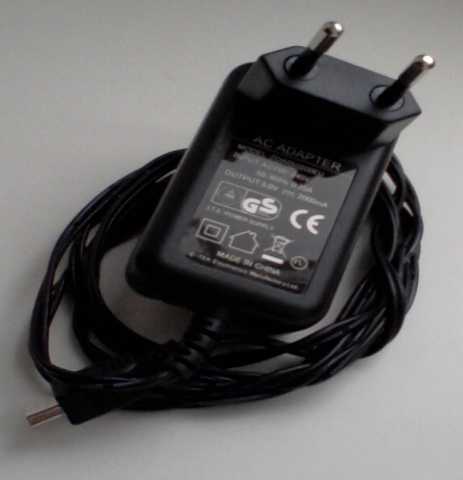 Продам: Сетевое зарядное устройство с mini USB
